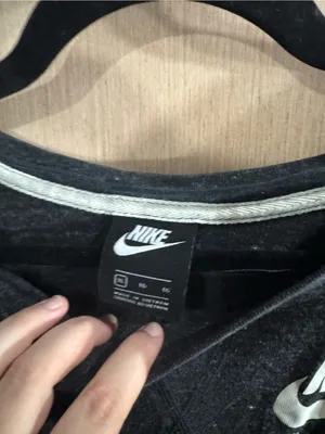 Women’s Nike Dark Gray Long Sleeve Lightweight Sweatshirt Size XL thumbnail 3