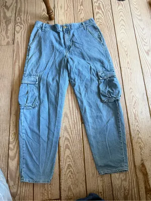 Levi's Light Wash Denim Cargo Pants Size 30 thumbnail 1