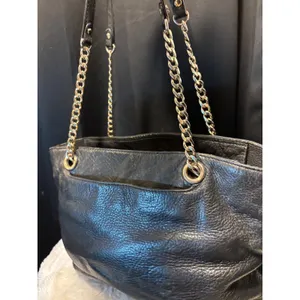 Michael Kors Black Pebbled Leather Chain Shoulder Bag Tote Gold Tone Hardware thumbnail 3