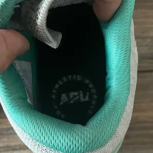 APL Techloom Pro Grey and Teal shoes Size 7.5 Womens thumbnail 6