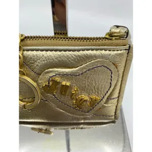 Juicy Couture Women's Gold Cosmetic Bag thumbnail 3