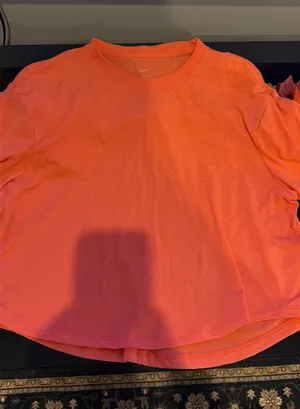 Nike Crop Top thumbnail 1