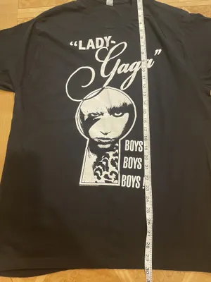 Vintage 2009 Lady Gaga “Boys Boys Boys” Keyhole Graphic T-Shirt Size XL thumbnail 9