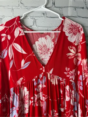 Free people Bella Red Floral V-Neck Babydoll Tunic thumbnail 4