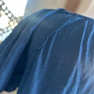Pilcro by Anthropologie Blue Puff Sleeve Henley thumbnail 9