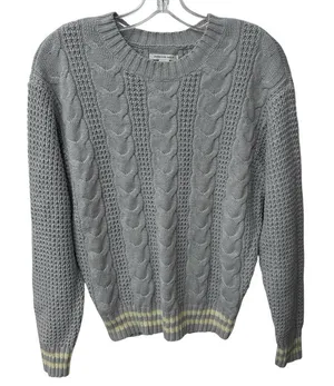 American Eagle Women's Size Small‎ Gray Cable Knit Sweater Crew Neck Fisherman thumbnail 1