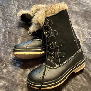 Merona by Target winter boots duck boot inspired thumbnail 2