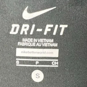 Dri-fit women’s leggings size S thumbnail 3