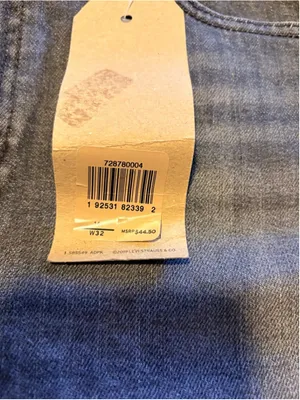 Levi's High-Rise Jean Shorts Size 32 Hit the Road Blk NWT thumbnail 4