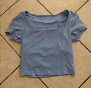 Aerie top with built in bra thumbnail 1