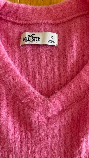 Hollister Top thumbnail 2