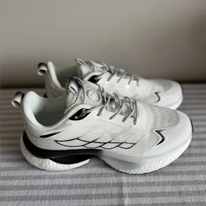 Women's NEW White and Black Shoes Size 39 aka 8 #260330 thumbnail 2