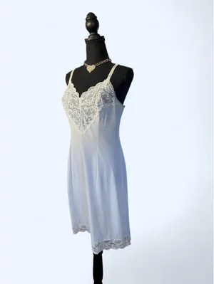Vintage Shadowline White Lace Coquette Fairycore Full Slip Dress Size 34 🤍 thumbnail 5