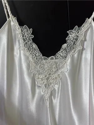 Intimo Amore Satin Ivory Wrap Robe with Nightgown vintage M thumbnail 4