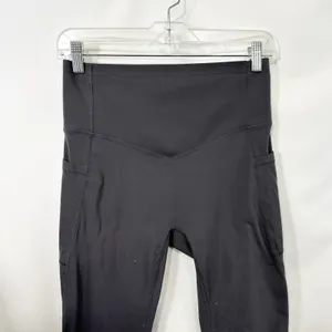 Halara Medium Leggings High Waisted Gray Side Pockets 7/8 Solid‎ Athleisure 1532 thumbnail 4