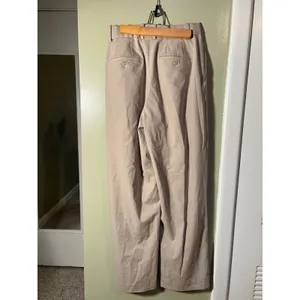 Uniqlo Women's Size XS 24-25 Pleated Wide Leg Straight Leg Trousers Khaki Beige thumbnail 6
