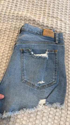 Abercrombie High Rise Shorts Size 28 thumbnail 2