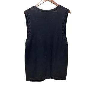 Capacity sweater vest. Winter Penguin scene. Size Medium Black thumbnail 3
