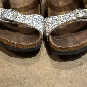 Papillio Birkenstock Sydney Blue Floral Sandals Womens EU 38 US 7 Germany thumbnail 4