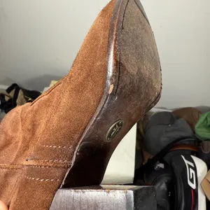 FRYE Renee Seam Short Boot , Brown Suede, Womens Size 7.5 M thumbnail 11