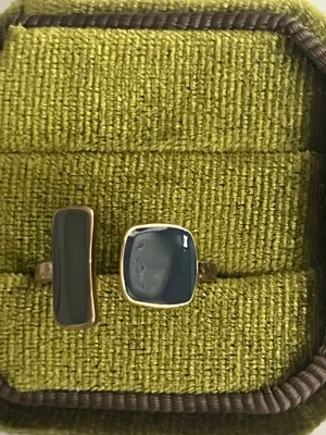 Classic Design Gold Band w/ Gemstone Adjustable Ring Size 6-9 NWT thumbnail 1