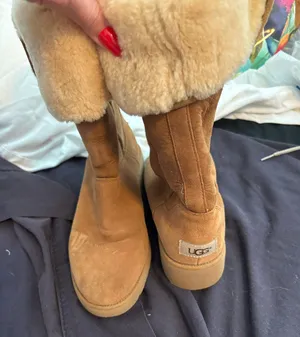 UGG Boots Women’s Classic thumbnail 1