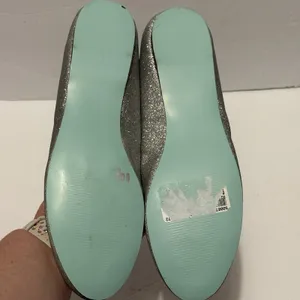Betsey Johnson SB Dance Glitter Flats Silver Size 9 Blue Sole EUC Bride Wedding thumbnail 9