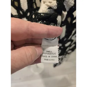 Rebellion Again Floral Crochet Top Black White Open Knit Daisy Sweater Women L thumbnail 7