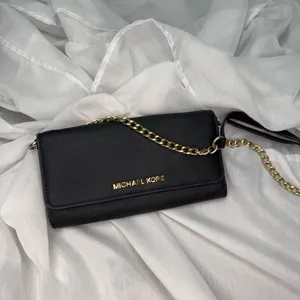 Michael Kors Jet Set Travel Saffiano Leather Smartphone Chain Wallet Crossbody thumbnail 3