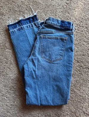 Abercrombie Low-Rise Baggy Curve Love thumbnail 5