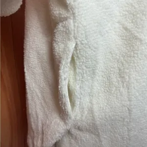 All in‎ Motion Fleece Sweater Pull Over Plus thumbnail 5