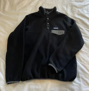 Patagonia Synchilla Black Pullover thumbnail 1