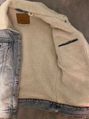 Levi's Sherpa-Lined Denim Trucker Jacket thumbnail 4