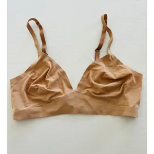 Love by Gap Sz XL Wireless Seamless‎ No Show Lounge Nude Bralette Bra Stretch thumbnail 9
