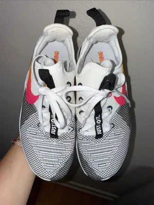 Nike Free TR 8 Training Shoes Black White Pink Women’s Size 6 thumbnail 2