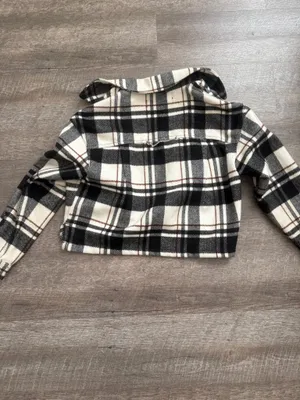 Zara Flannel Shacket  thumbnail 4