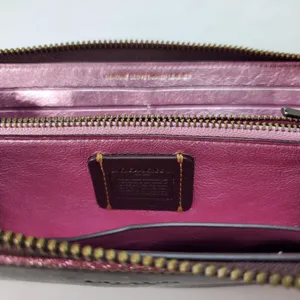 Coach Accordion Zip Wallet Check Burgundy Glovetanned Leather 24377 Pink Inside thumbnail 4