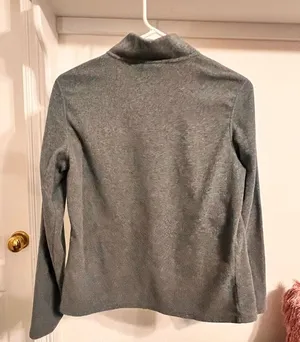 The North Face Quarter Zip Gray Pullover thumbnail 2