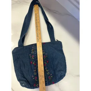 Vintage Handmade Blue Jean Purse Floral Embroidery Pocket Zip Close Boho Hipster thumbnail 5