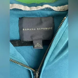 CLEARANCE! Banana Republic Women’s Blue‎ Zip Up Hoodie Size Medium EUC! thumbnail 3