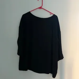 BABATON ARITZIA Women's Mortensen Black 3/4 Sleeve Oversized Blouse Size 2 (S) thumbnail 2