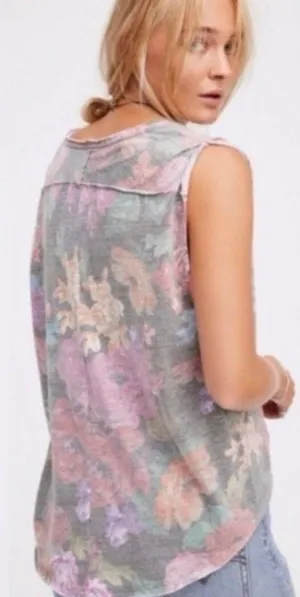 Gardenia Tee thumbnail 2