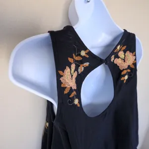 Free People Embroidered Swing Tank Top Women XS Navy Blue Floral Open Back Boho thumbnail 17