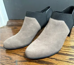 Abeo VICTORY Chelsea Elastic Slip On Heel Boots Booties Womens Size‎ 9 thumbnail 1