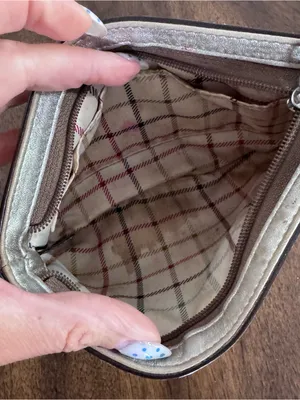 Coach Silver Pleated Leather Small Wristlet thumbnail 10