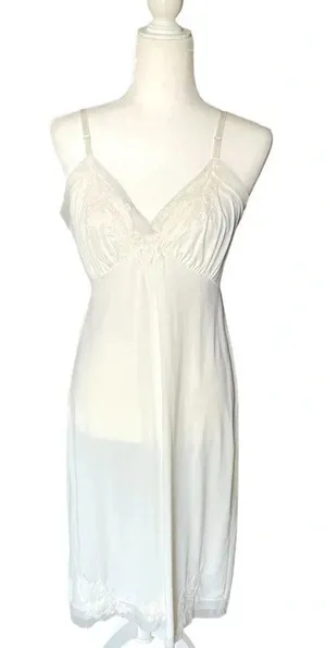 Vintage Van Raalte Lace Slip Dress Size 41 thumbnail 1