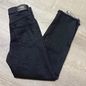 •EXPRESS• HIGH RISE STRAIGHT ANKLE JEANS thumbnail 1