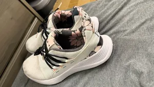 Under Armour Women's UA Charged Breathe FN Print Sport Style Shoes Size 11 thumbnail 4