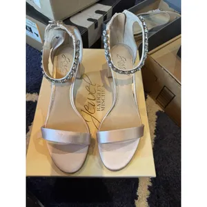 Jewel Badgley Mischka Bronwen Embellished Evening Shoe Size‎ 8 Rhinestones thumbnail 2