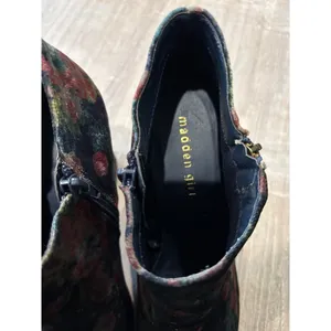 Madden Girl‎ Floral Velvet Ankle Booties Block Heel Side Zip Closure thumbnail 2